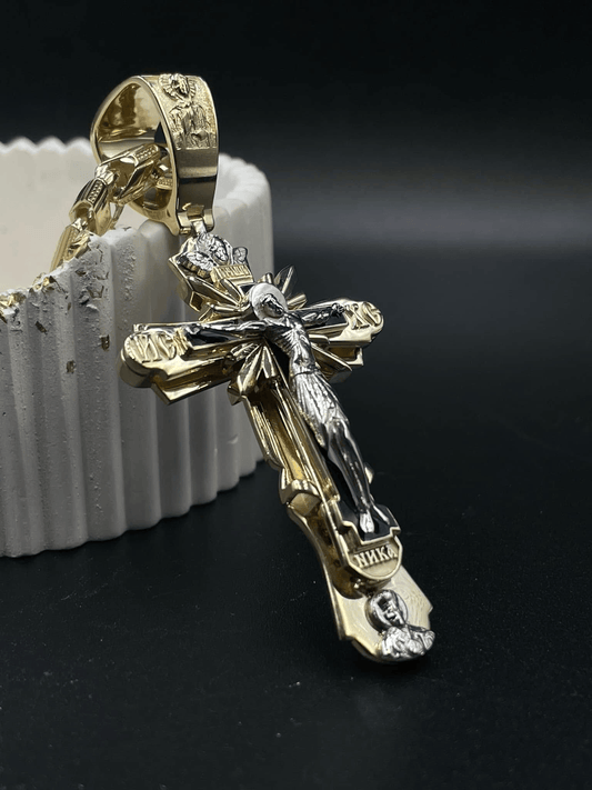 🎁Ajándék: Karkötő kereszt és angyalszárnyakkal✨Nyaklánc medállal, amely Jézust ábrázolja